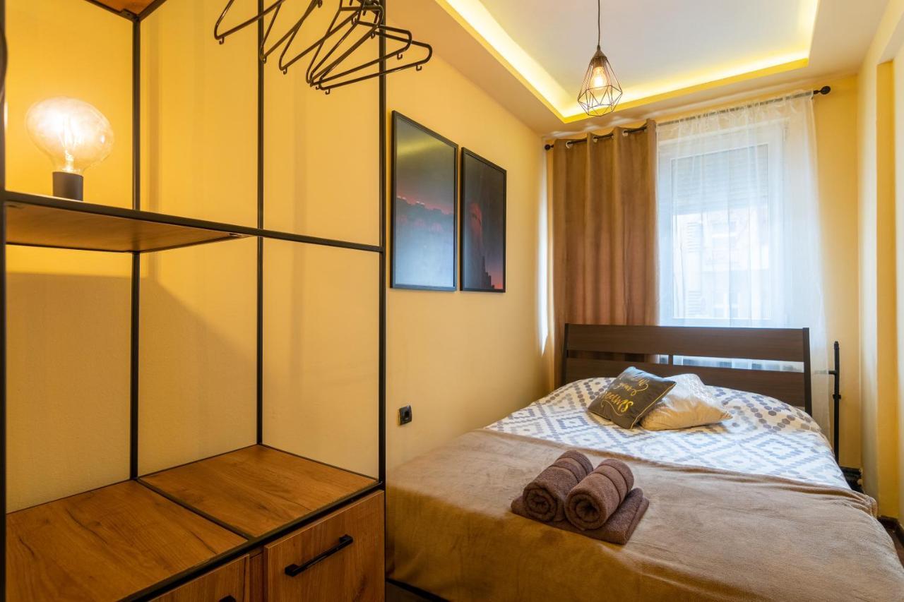 Apartments Skopje Downtown Ngoại thất bức ảnh