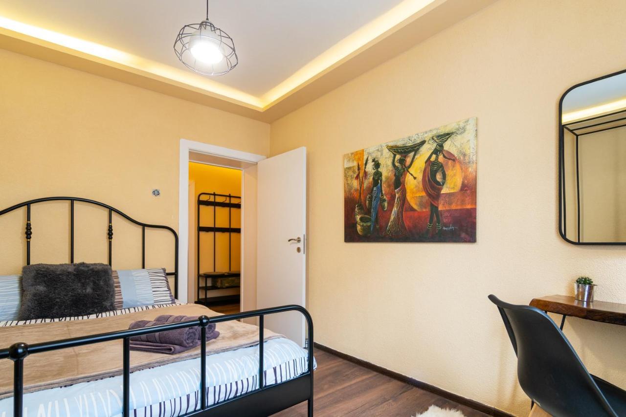 Apartments Skopje Downtown Ngoại thất bức ảnh