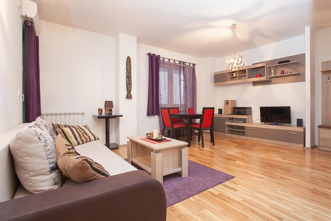 Apartments Skopje Downtown Ngoại thất bức ảnh